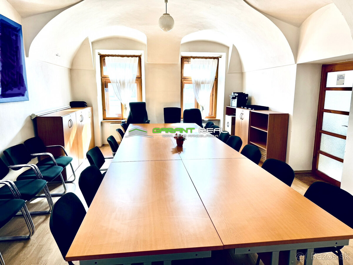 Predaj 4 - podlažný meštiansky dom, 248 m2, Slovenská ul. - 11