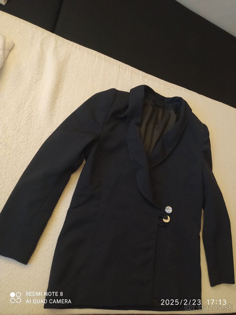 Dámske kostýmy - 11