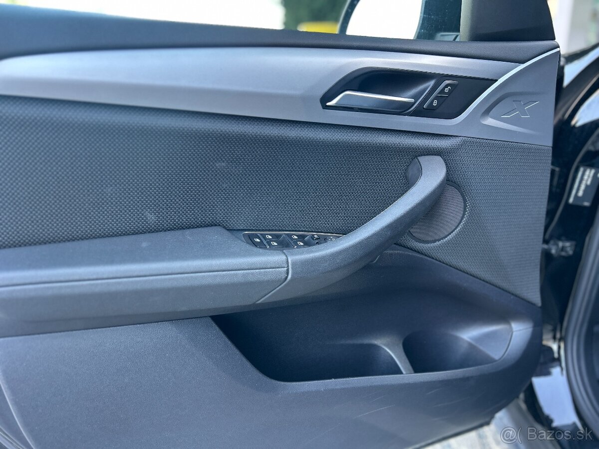 BMW X3 2.0 xDrive 140kW NEHAVAROVANÉ VOZIDLO - 11