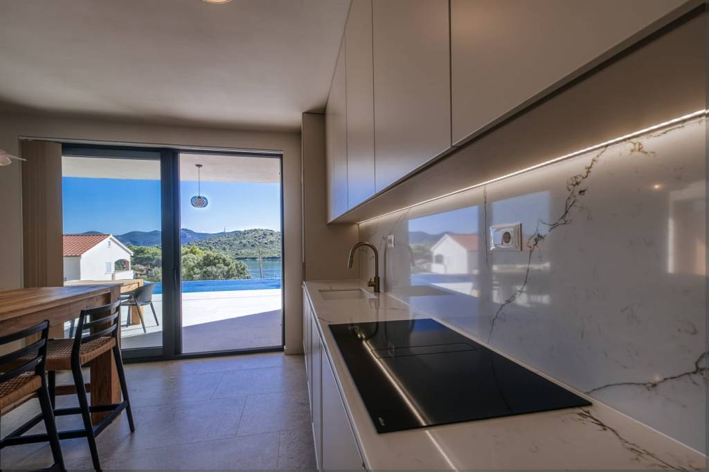 CHORVÁTSKO - Nádherná vila na ostrove IŽ - 11