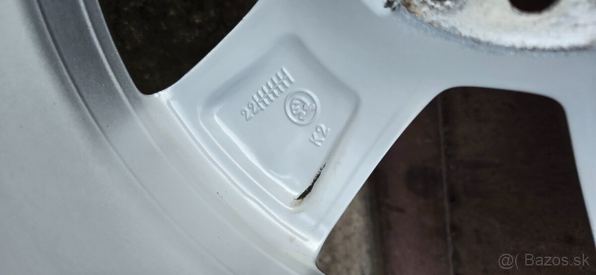 5x112,r16,ŠKODA,6,5Jx16,et41-215/60-Dunlop-2022-5,2mm - 11