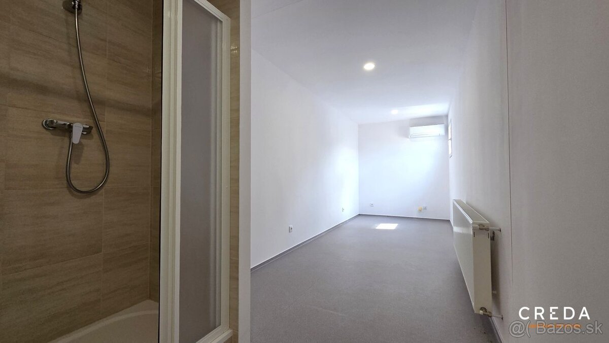 CREDA | prenájom komerčný objekt, Nitra, Novozámocká - 11