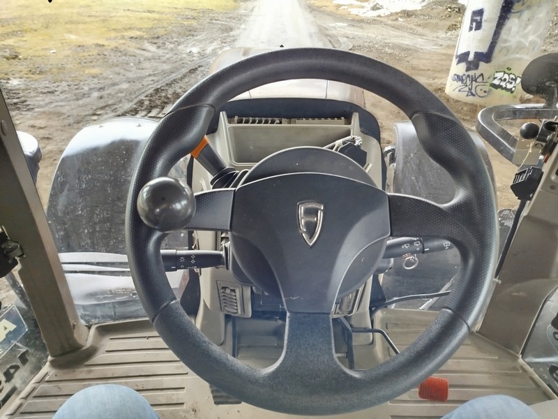 Case IH Puma 240 CVX - Kolesový traktor / 8 764 Mh - 11