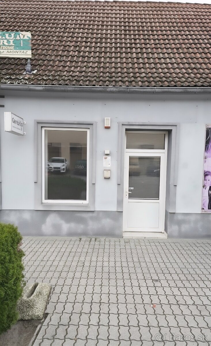 Prenájom obchodného priestoru - 11