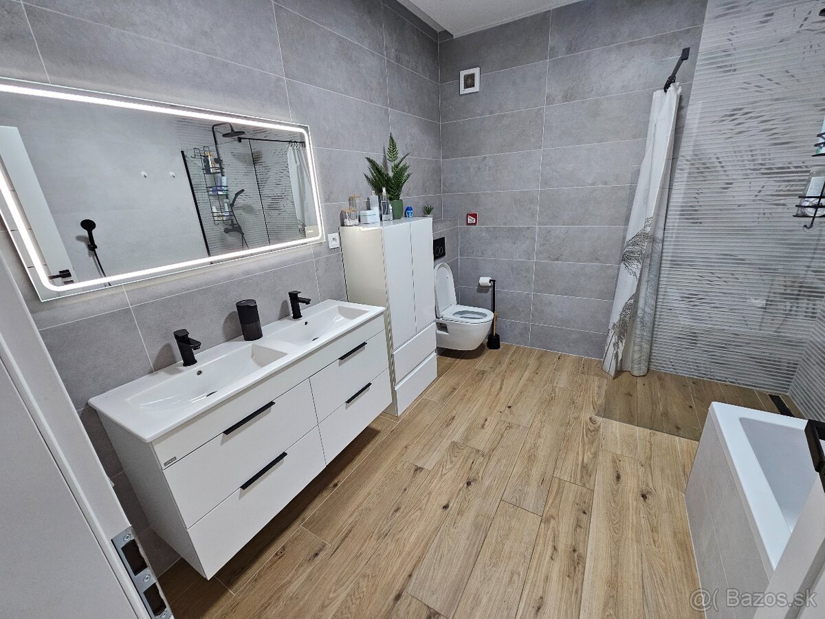 MODERNÝ 4-IZBOVÝ DOM S TEPELNÝM ČERPADLOM - 11