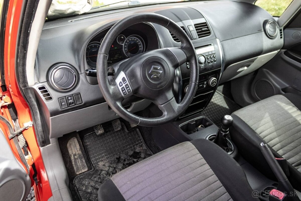 Suzuki SX4 1.6 GLX - 11