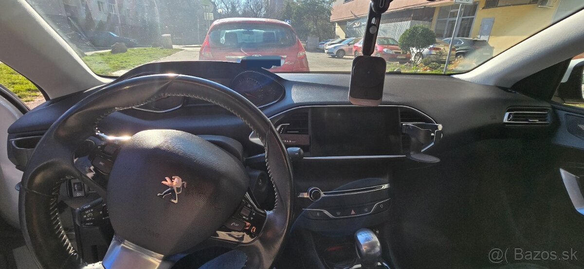 Peugeot 308 t9 2019 - 11