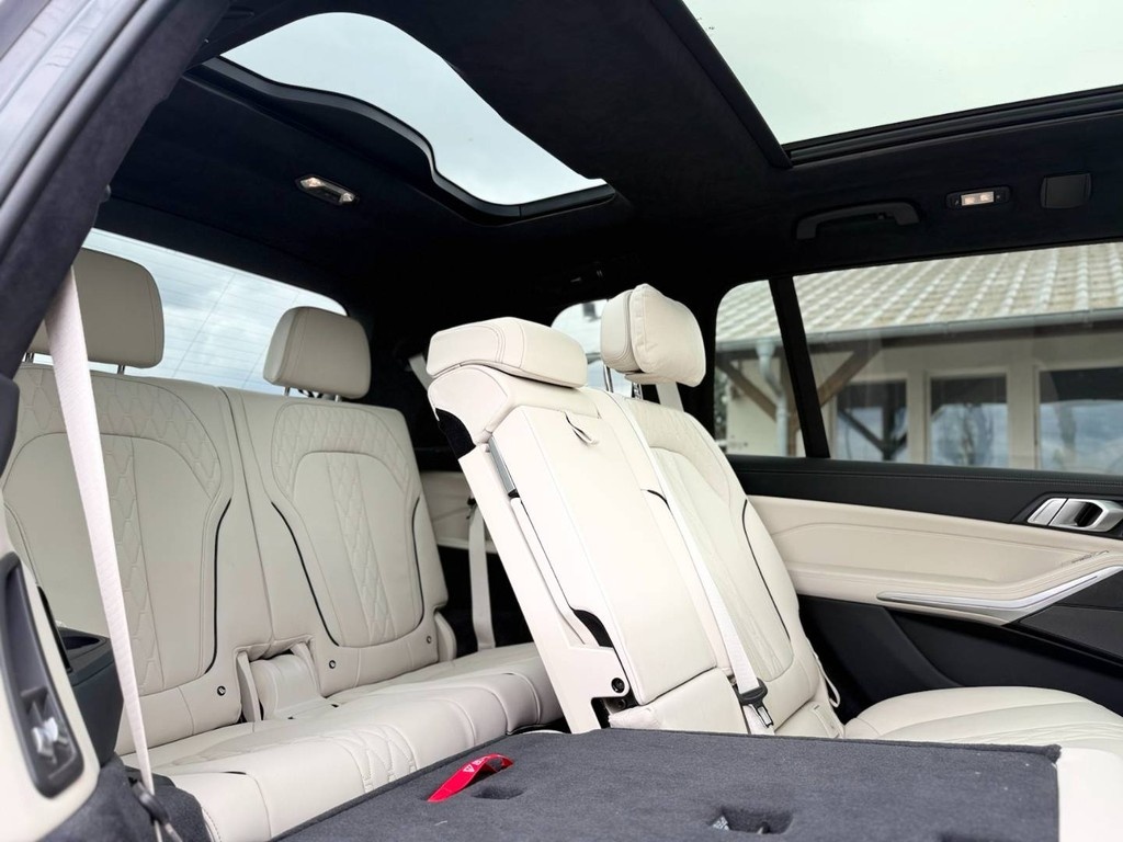 BMW X7 xDrive 40d M Sport / PANO / 7 MIEST - 11