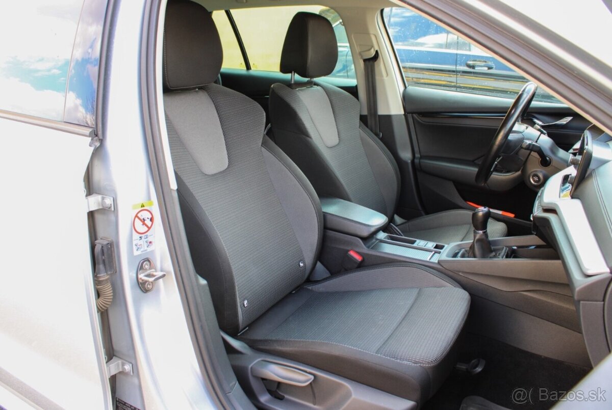 Škoda Octavia Combi 2.0 TDI SCR - 11
