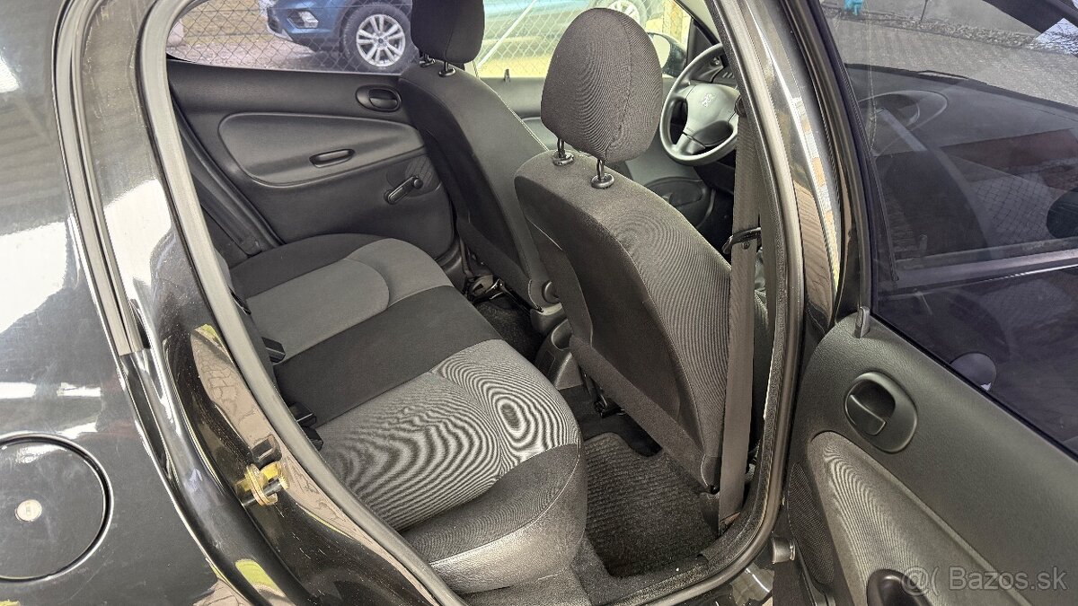 Peugeot 206 1.4 benzin - 11