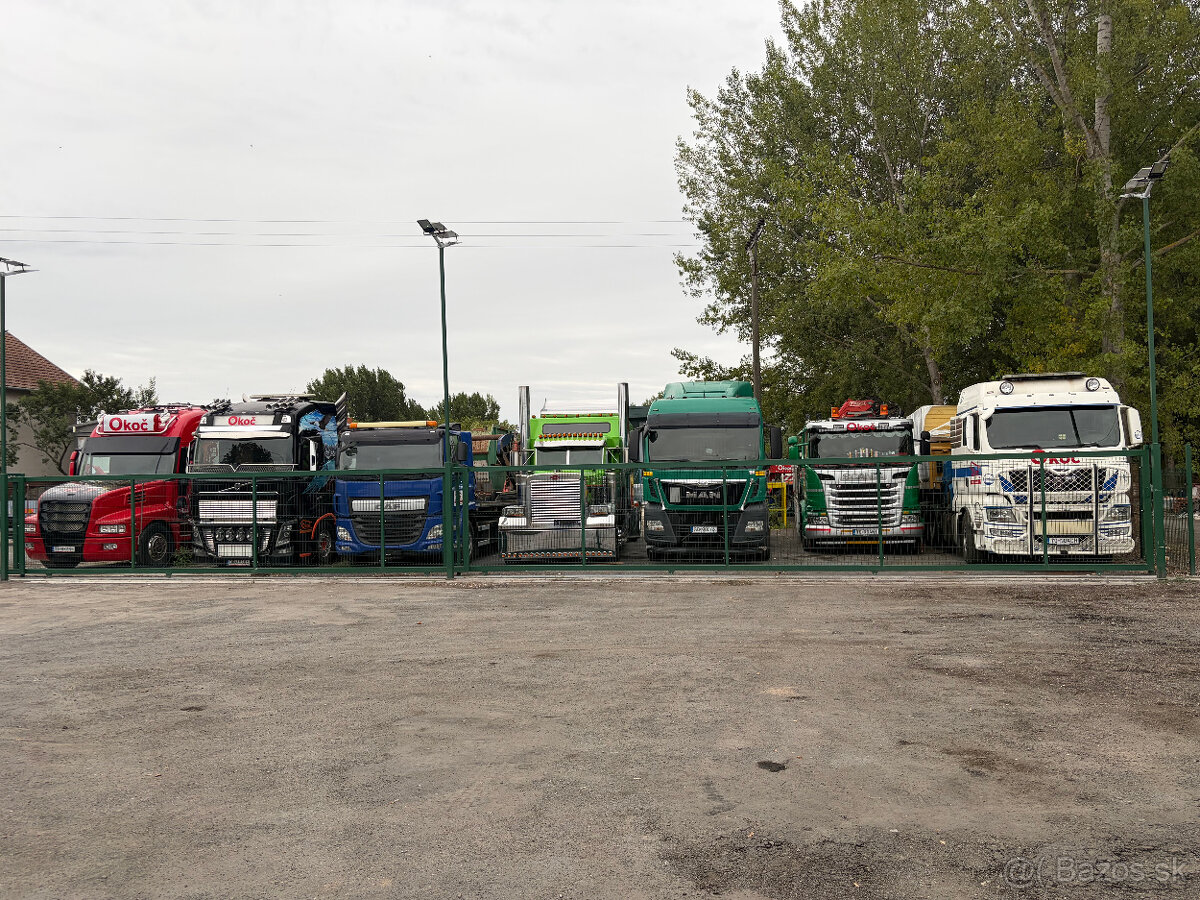 traktorbager , nakladač , CATERPILLAR , stavebné stroje 4x4 - 11