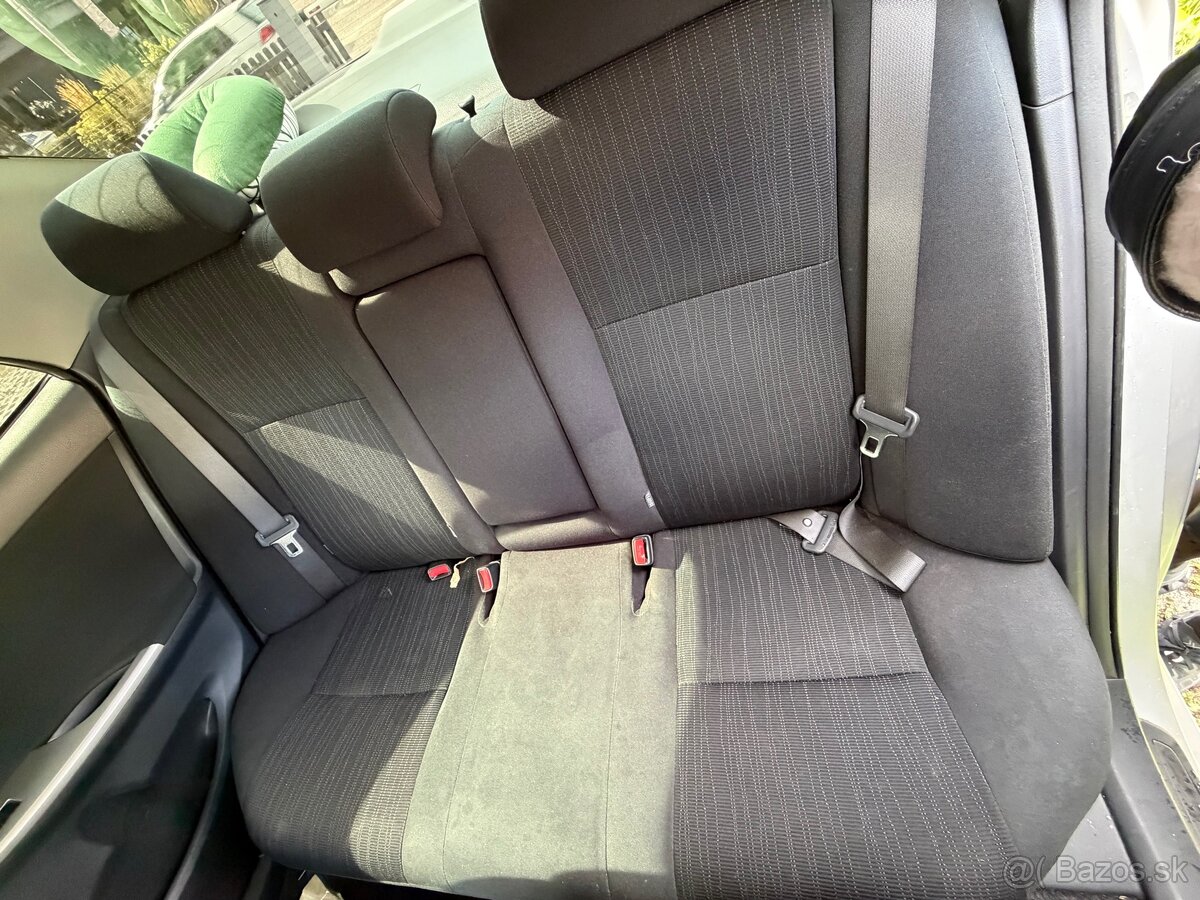 Toyota corolla 2.0 diesel - 11
