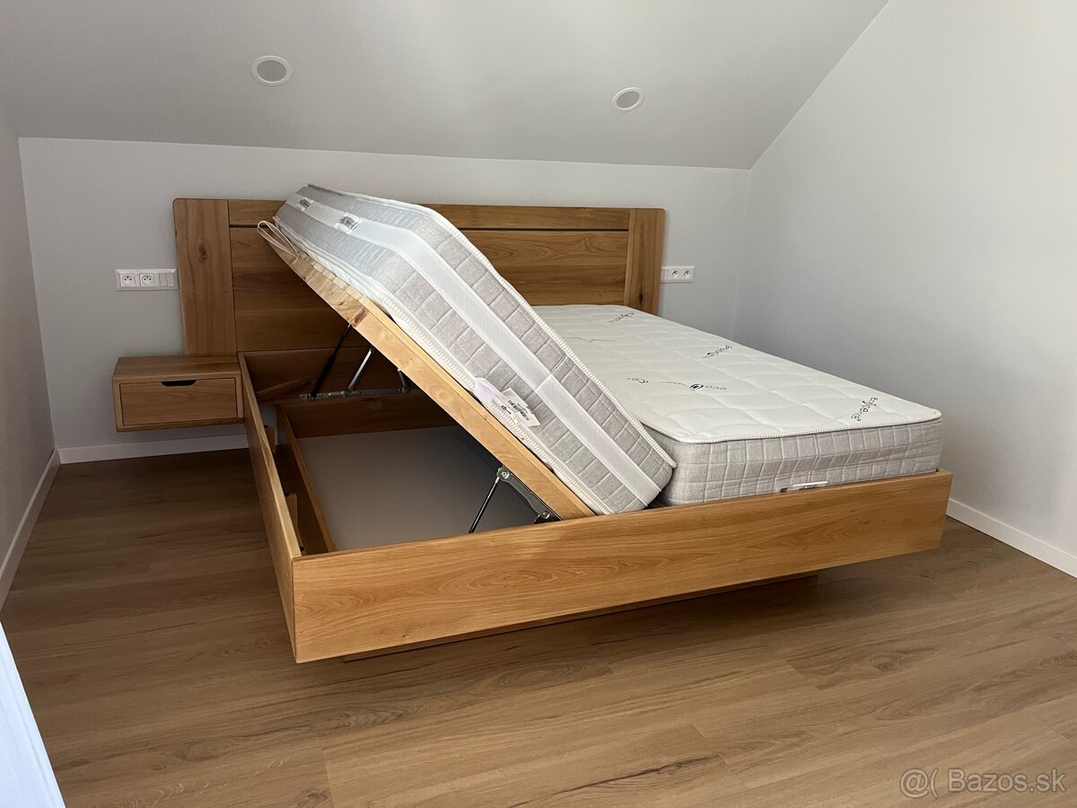 Dubová posteľ z masívu - úložný priestor, nočné stolíky - 11