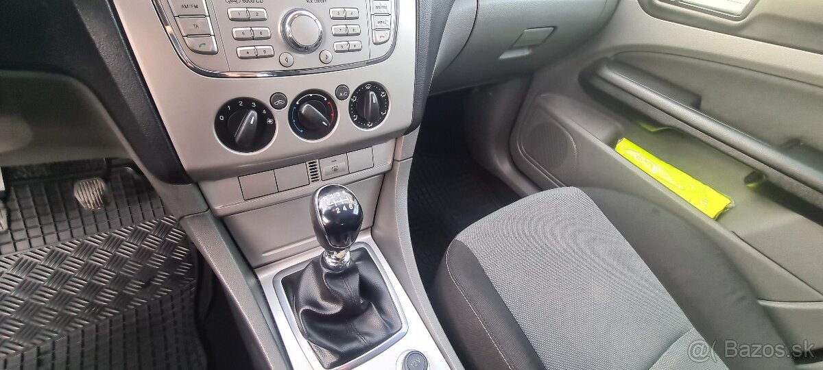 Predám Ford Focus Combi MK2 2.0 TDci - 11