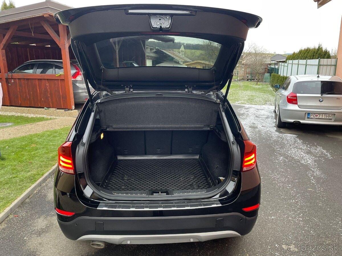 BMW X1 E84 18d Sdrive - 11