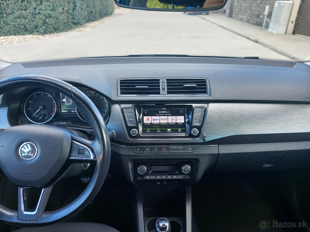 Škoda Fabia combi III 1.2 TSI 81kw 110k Style - 11