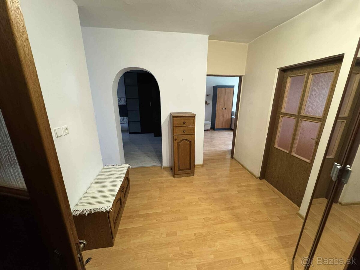 Prenájom 3 izbového bytu - 11