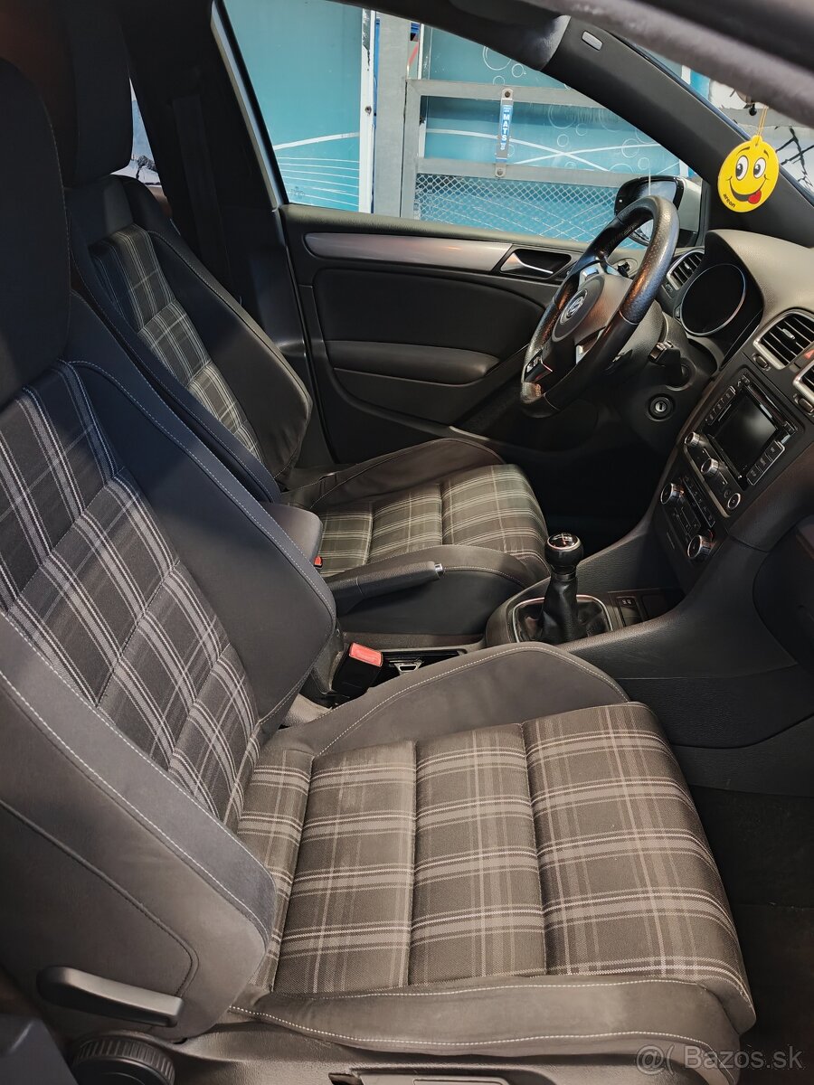 VW Golf 6 - 11