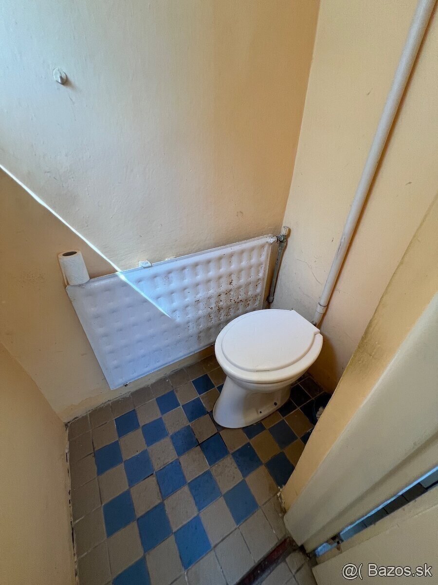 Na predaj rodinný dom, Nové Zámky - 11