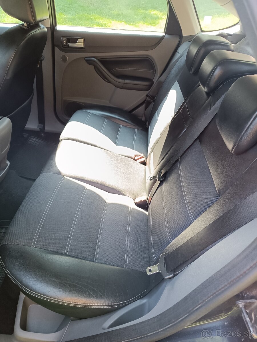 Ford Focus mk.II. - 11