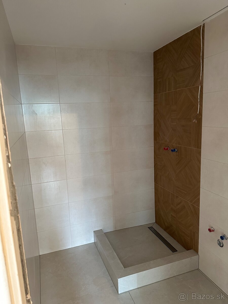 Stavebné práce a obkladačské práce - 11