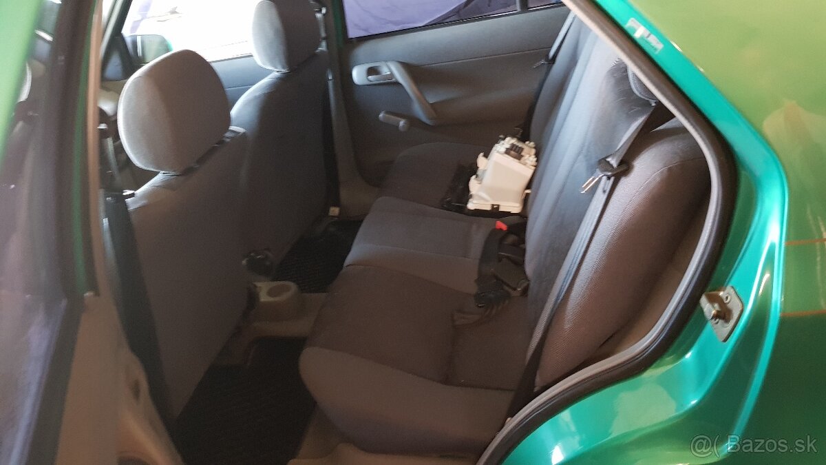 Rozpredám Škoda Felicia 1.9D GLX ND - 11