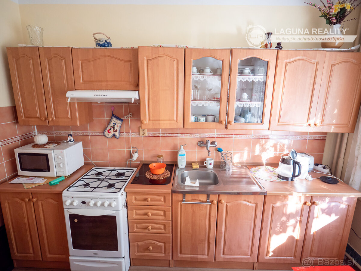 Rodinný dom Krompachy s garážou - Turistická ulica - 11