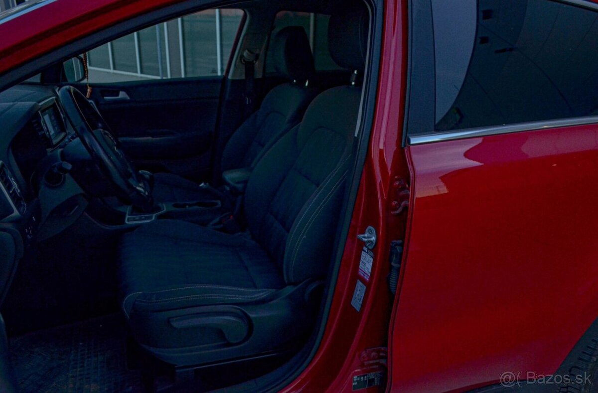 Kia Sportage 1.6 GDi Gold - 11