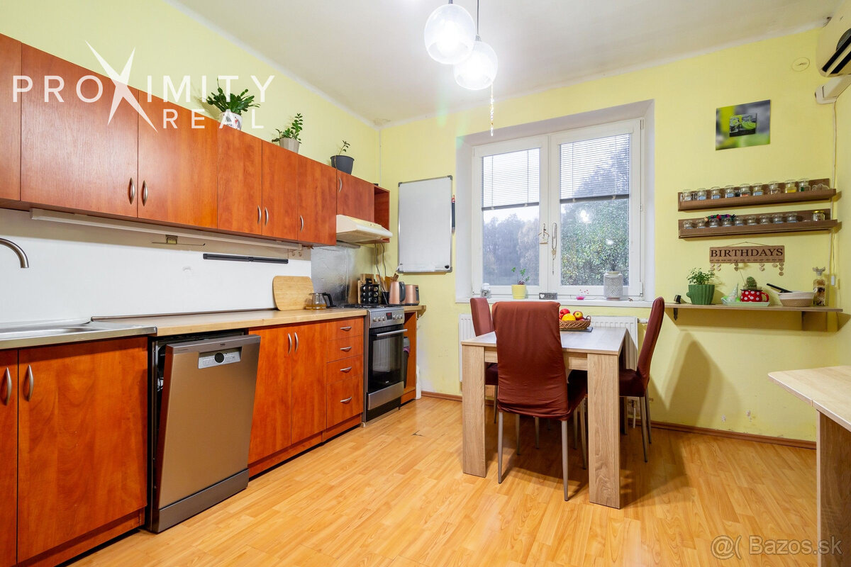 Dom pri lese s nádherným pozemkom – ideálne miesto pre tichý - 11