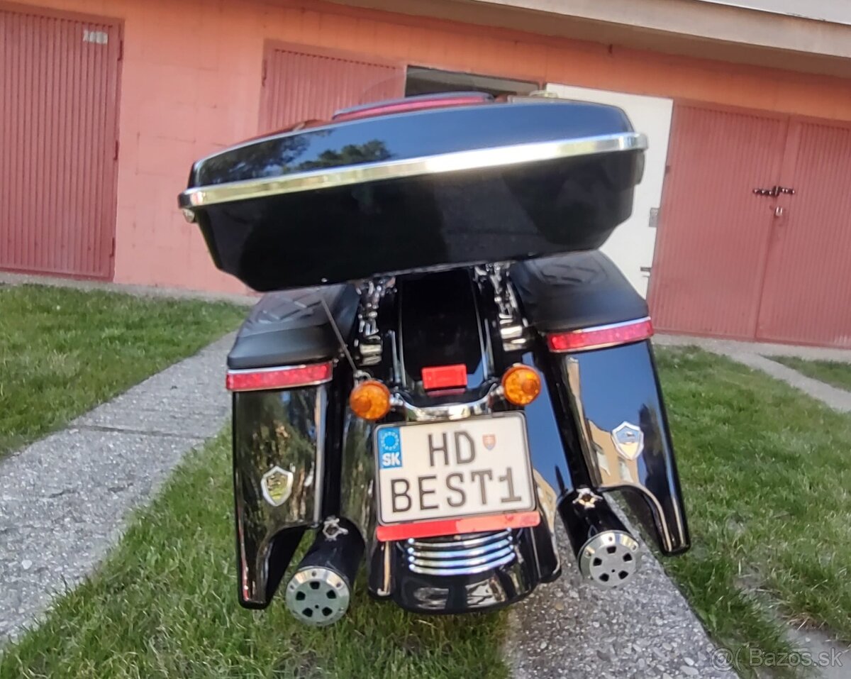 Harley Davidson Road Glide - 11