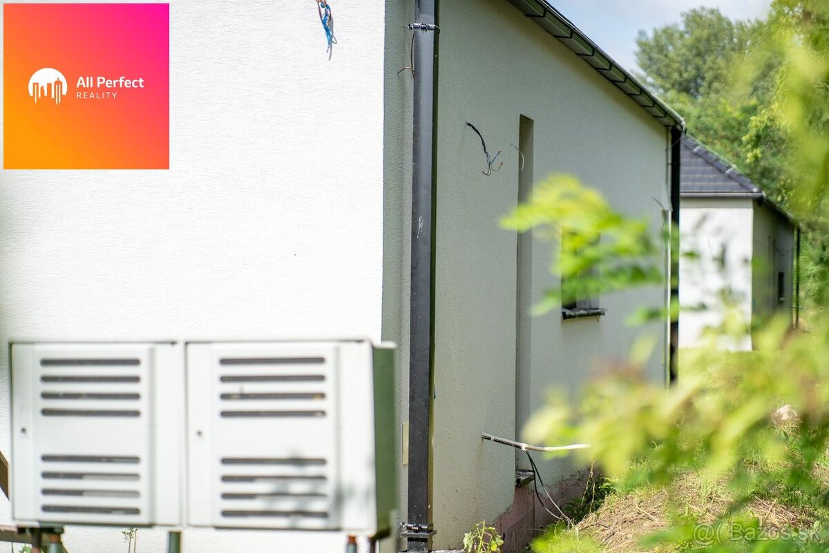 ALL PERFECT| Na predaj moderný rodinný dom v oáze zelene - T - 11