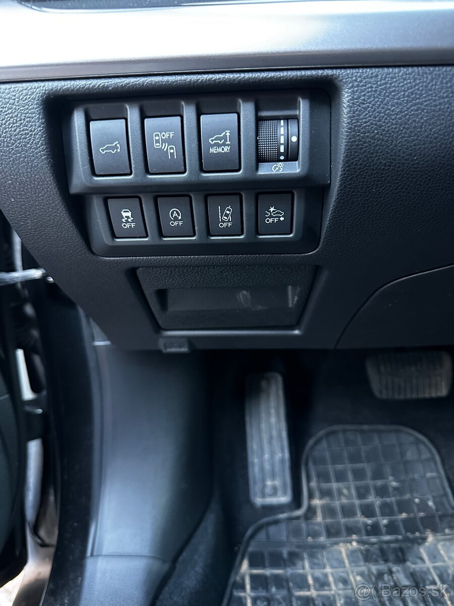 Subaru Outback 2.5i CVT - 11