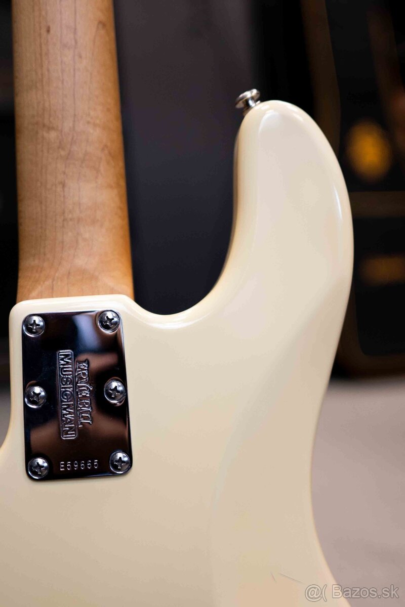 Music Man Stingray Classic 2007 - 11