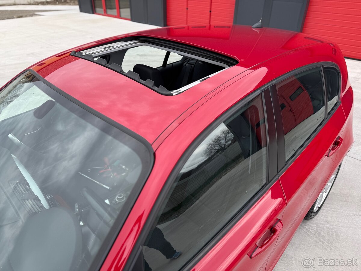 BMW Rad 1 116i (objem 1995cm3, 169000km) - 11