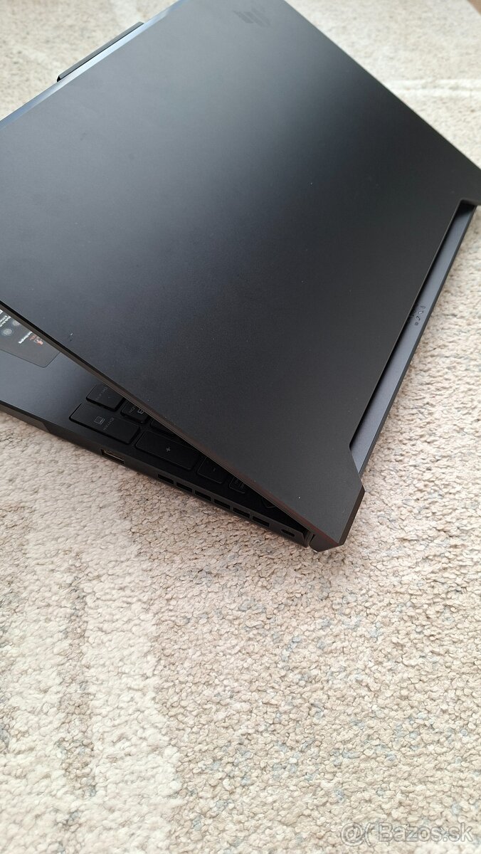 ASUS TUF Dash F15 - 11