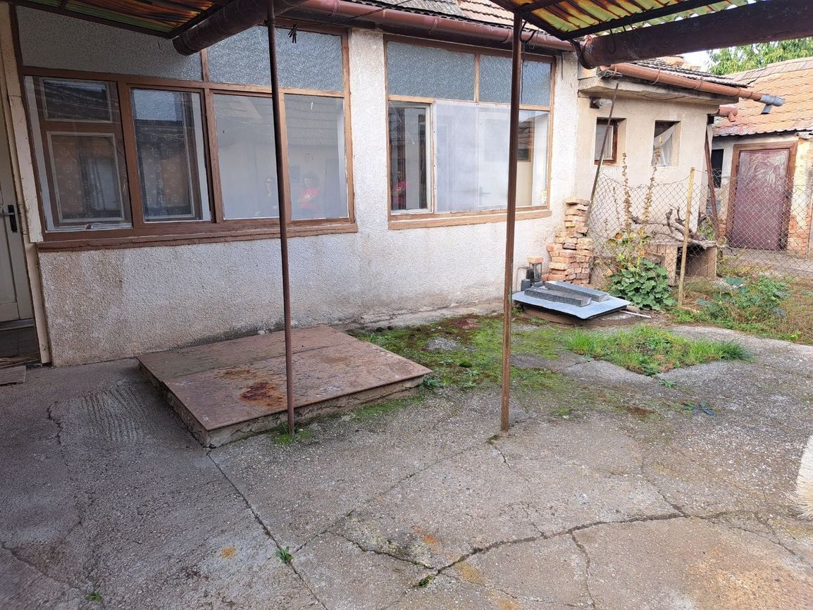 Rodinný dom na predaj v tichej lokalite v Cíferi s pozemkom - 11