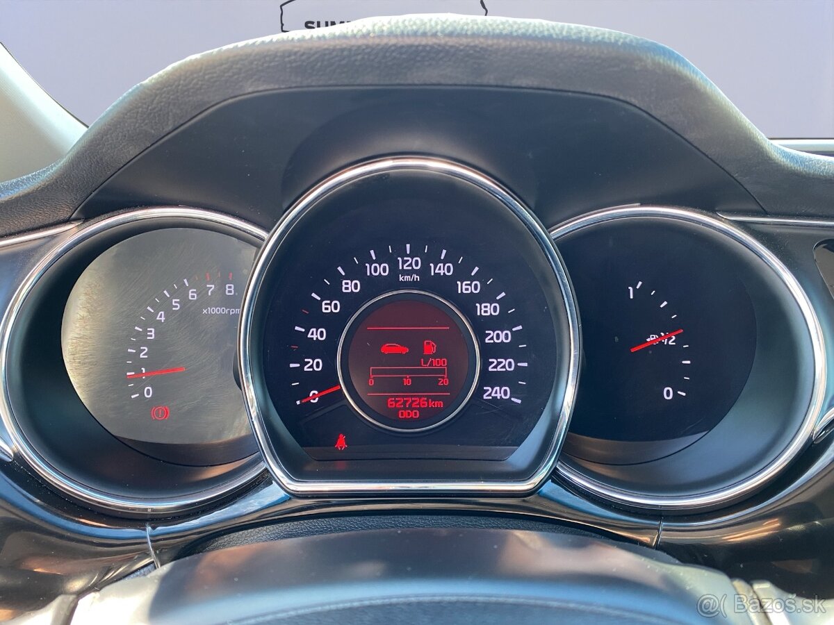 Kia Ceed SW 1.6 99kW M6 - 11