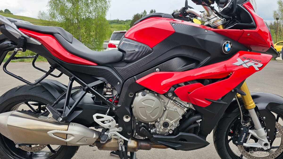 BMW S1000XR r.v. 2016 - 11