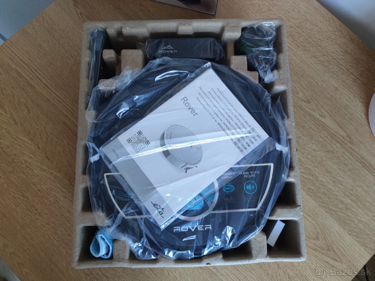 Predám robotický vysávač ETA Rover - 11