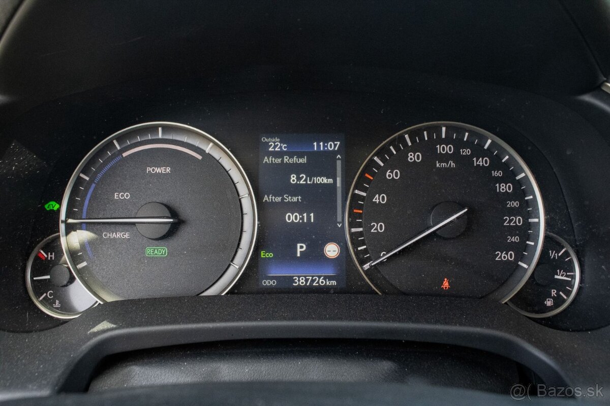 Lexus RX 450h Hybrid, 230kW (2023) - 11