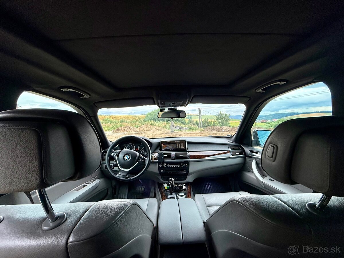BMW X5 e70 35sd - 11