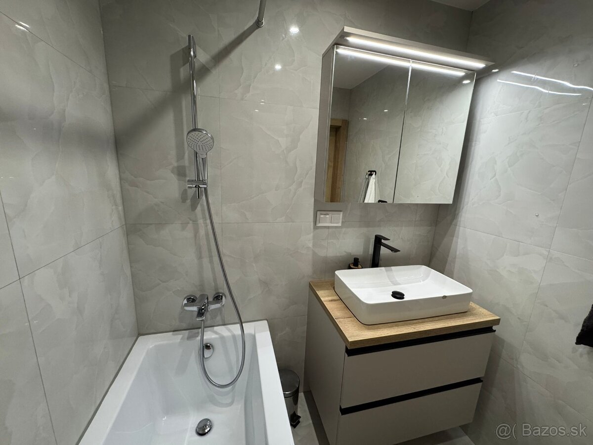 NA PREDAJ alebo VÝMENU ZA DOM: 4-izbový byt, Prievidza - 11