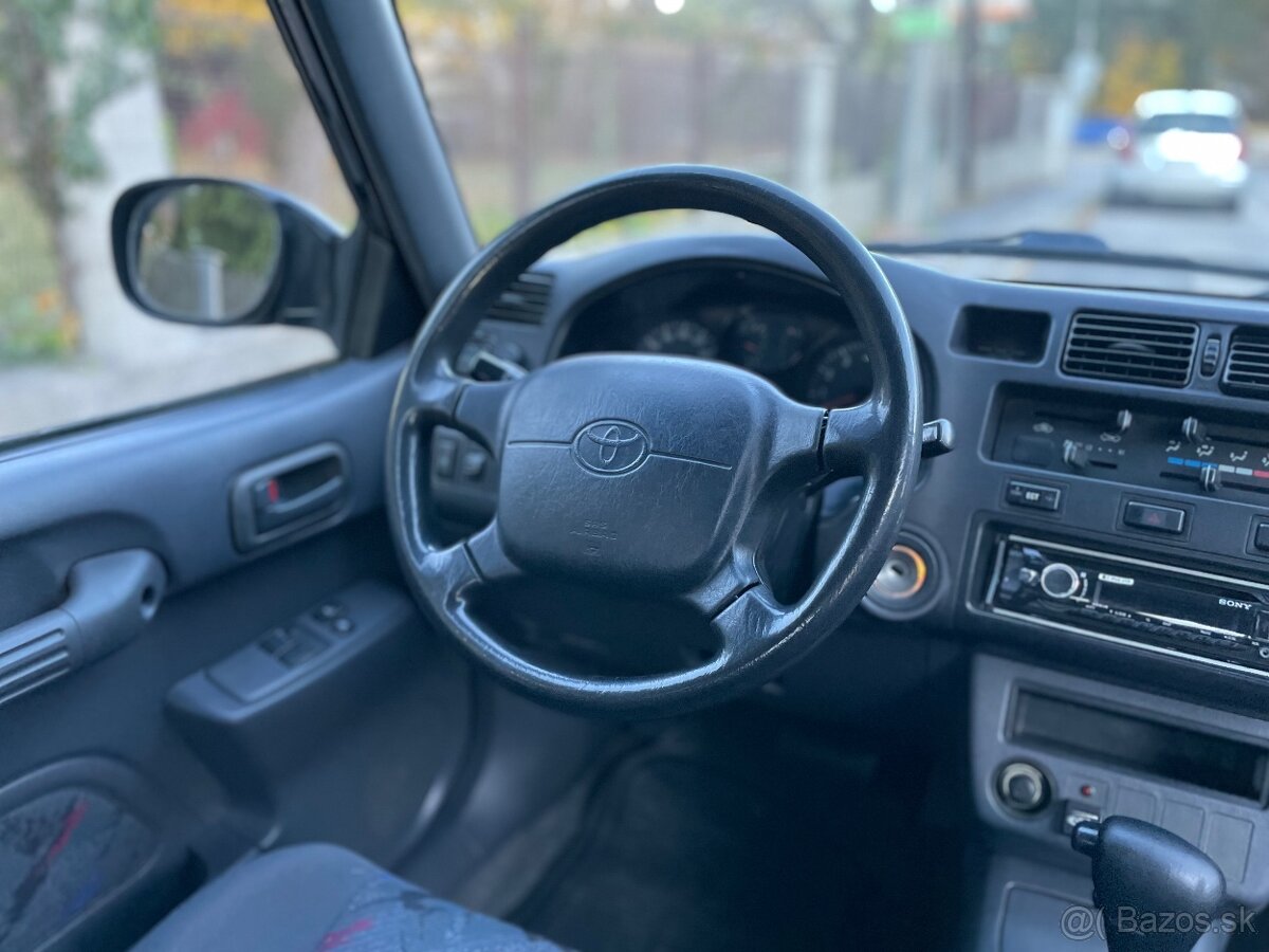 Toyota RAV 4 2.0i LPG, 4x4, AUTOMAT, Nová STK a EK - 11