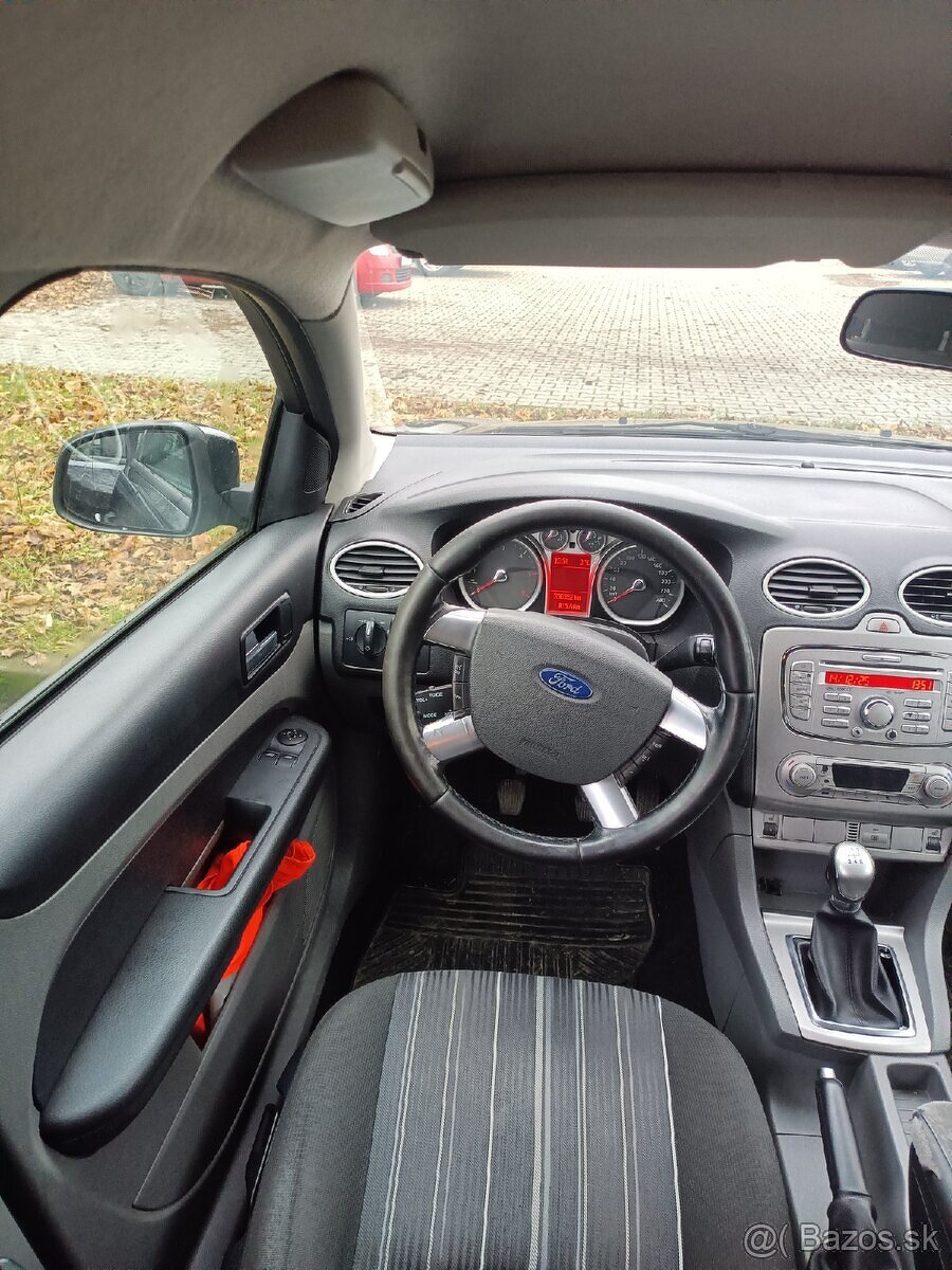 Ford FOCUS 1.6 diesel Nová TK/EK Tažné - 11