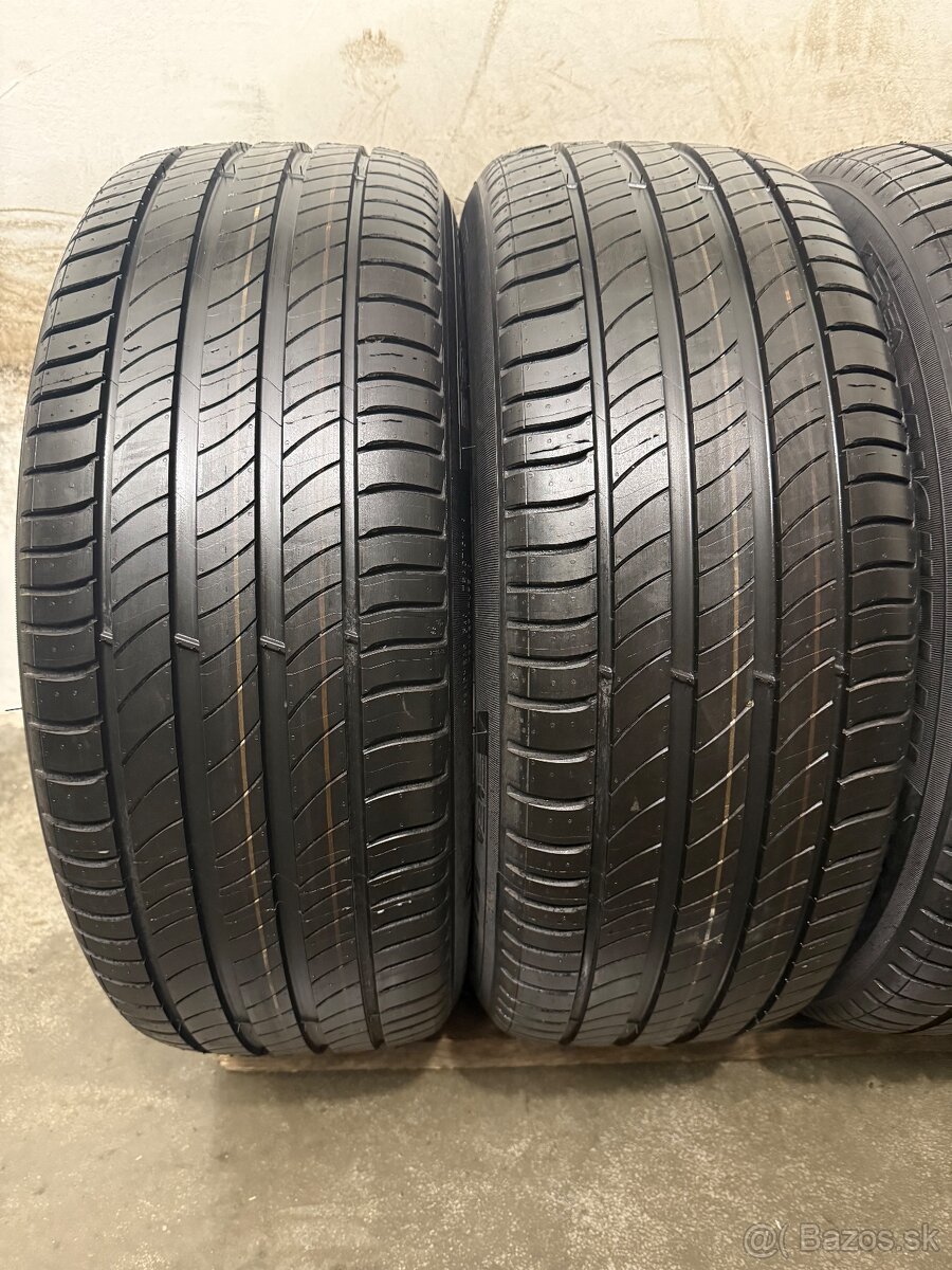 Nepoužitá letná sada 5x108 R18 , 235/55/18 Volvo XC40 - 11