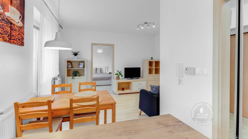 AXIS REAL | Slnečný 2i byt vo výbornej lokalite - nová kuchy - 11