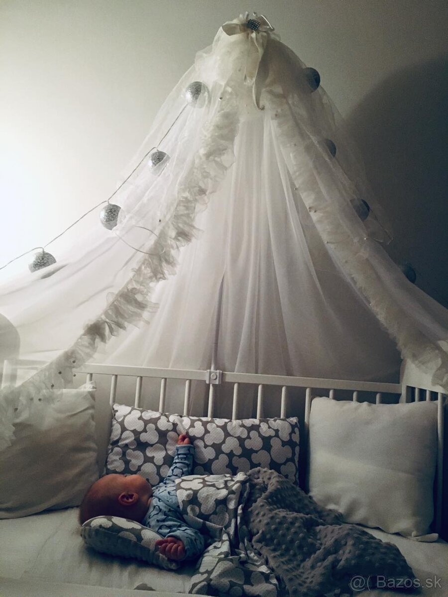 Detská postieĺka - 11