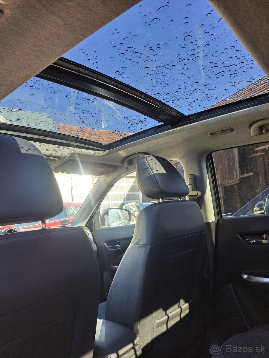 Vitara 2017, 4x4, 1,6 benzín , 88 kw, Full - 11