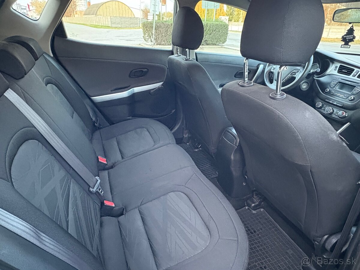 Kia Ceed 1.4 Benzin Hatchback (73kw) - 11