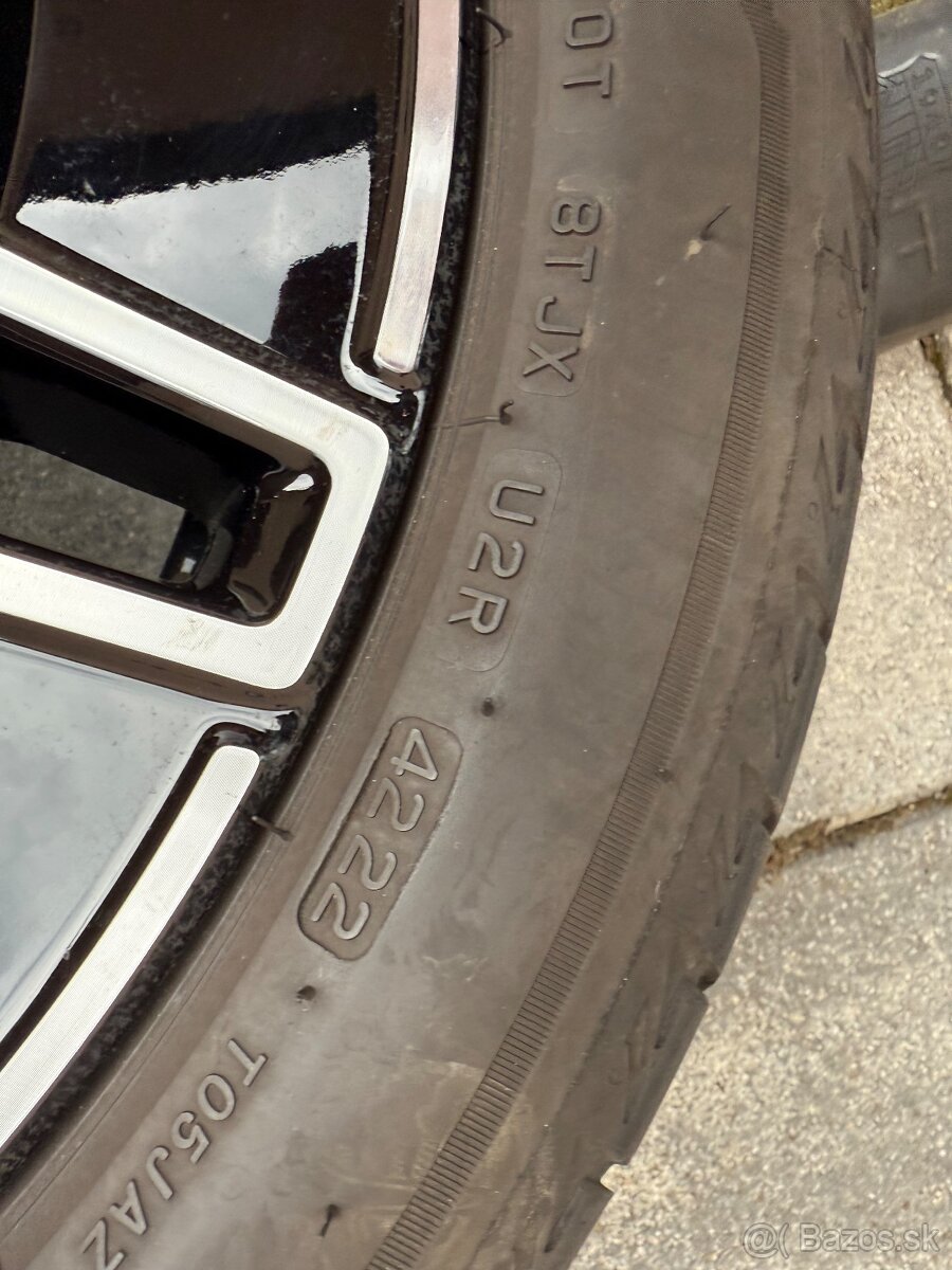 Mercedes R18 225/45 - 11